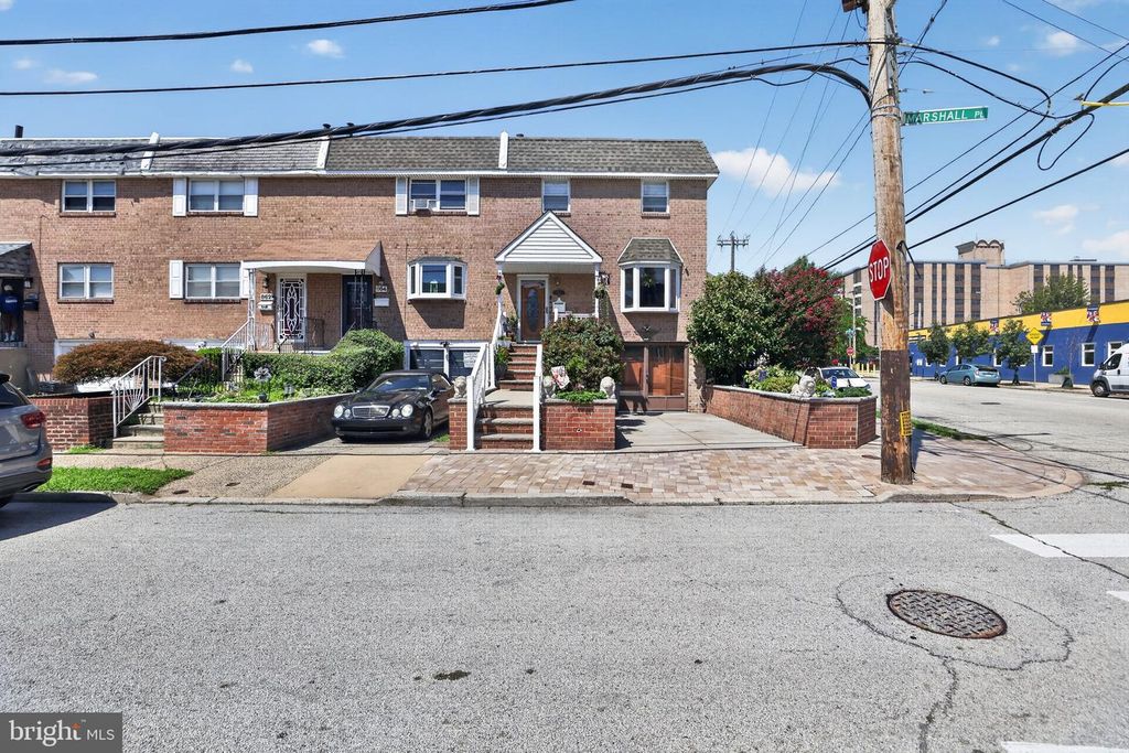 866 N MARSHALL ST, PHILADELPHIA, PA 19123 — photo 2
