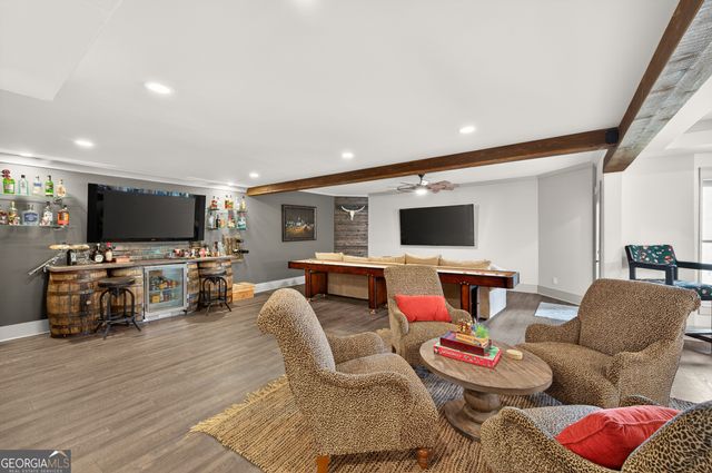 5925 Stoneleigh Drive, Suwanee, GA 30024