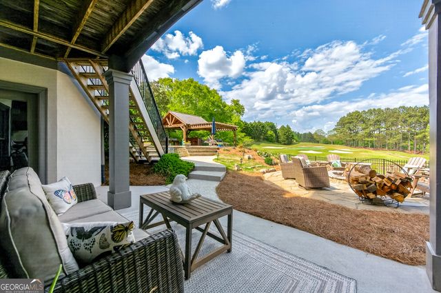 5925 Stoneleigh Drive, Suwanee, GA 30024