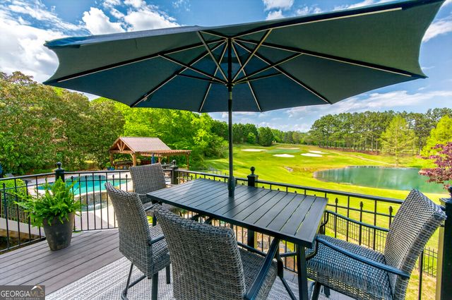 5925 Stoneleigh Drive, Suwanee, GA 30024