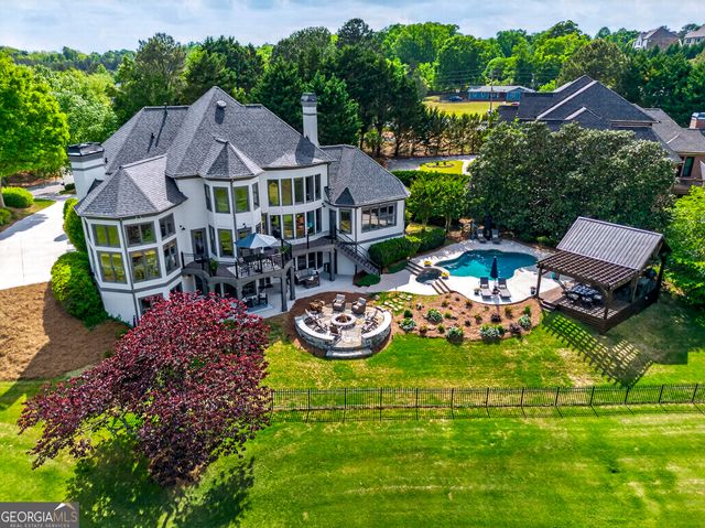 5925 Stoneleigh Drive, Suwanee, GA 30024