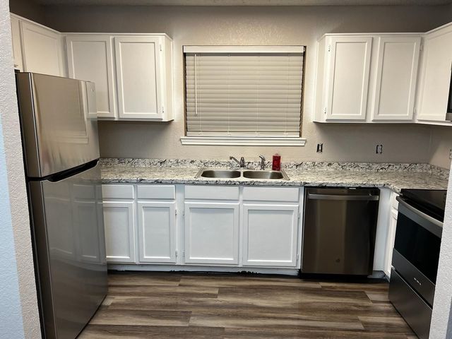 2807 London Court, Euless, TX 76039