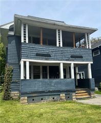 1603 St Paul Street, Rochester, NY 14621