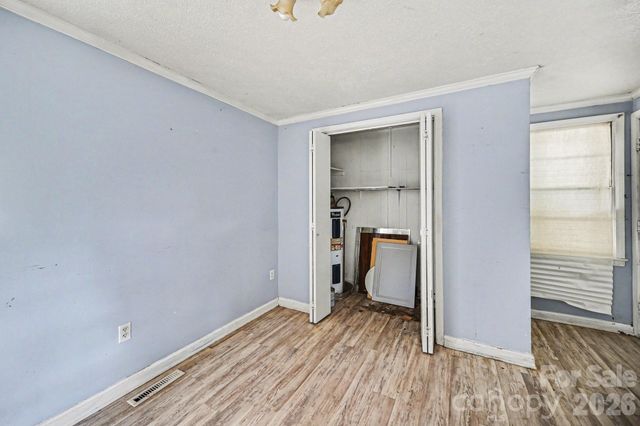 607 Texas Trail, Dallas, NC 28034