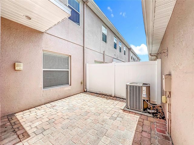 16178 OLD ASH LOOP, Orlando, FL 32828