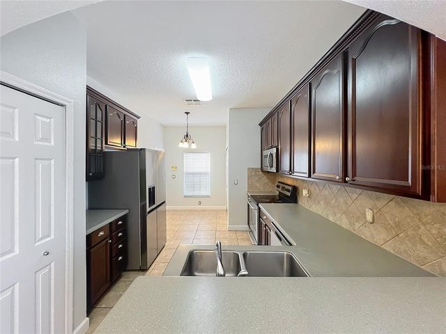 16178 OLD ASH LOOP, Orlando, FL 32828