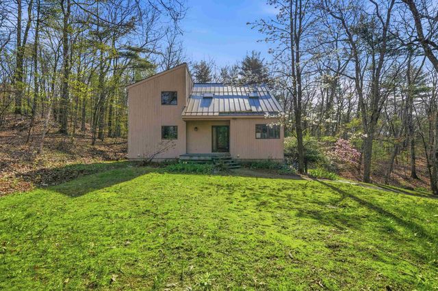 88 Meetinghouse Road, Windham, NH 03087