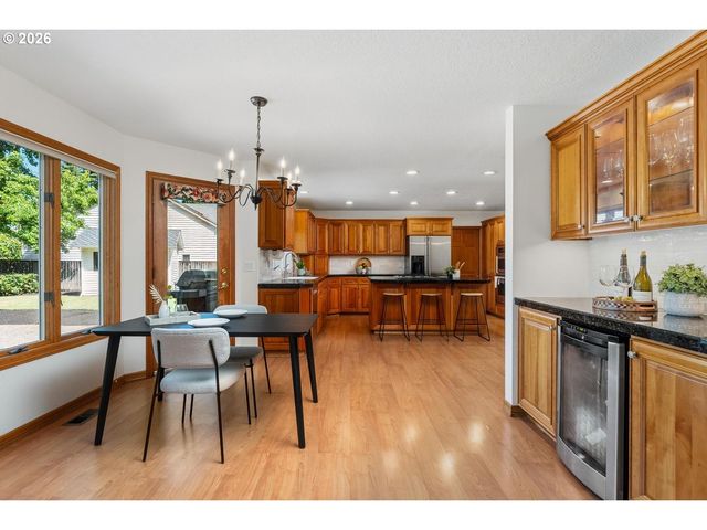 16969 Nw HAZELGROVE Ct, Beaverton, OR 97006