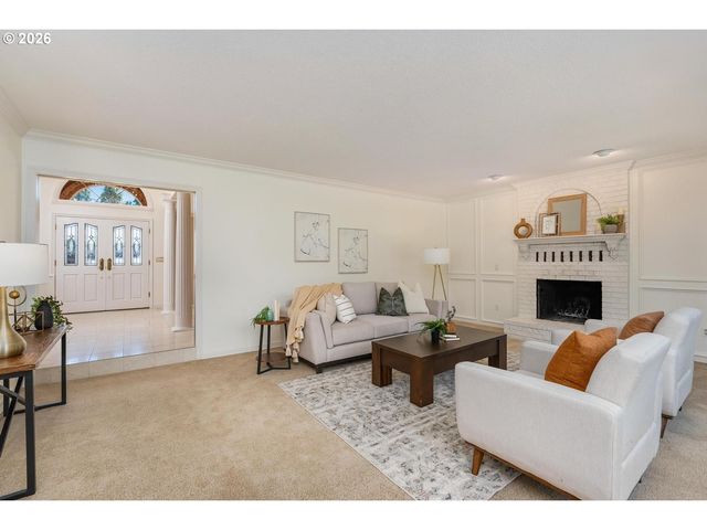 16969 Nw HAZELGROVE Ct, Beaverton, OR 97006