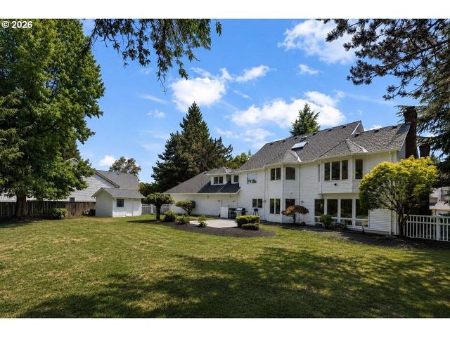 16969 Nw HAZELGROVE Ct, Beaverton, OR 97006
