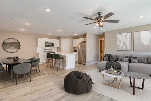 1737-1739 S Limuel St., Wichita, KS 67205