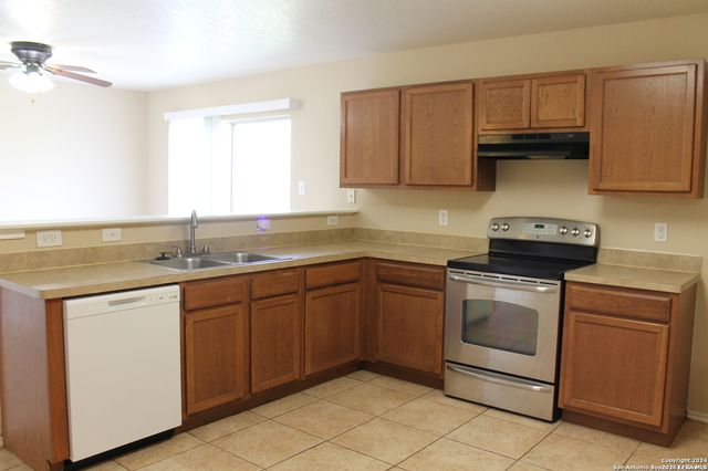 4715 APPALOOSA RUN, San Antonio, TX 78244