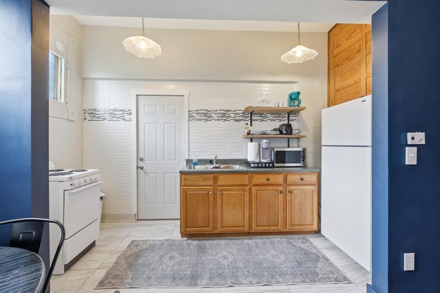 83 Wilson Avenue, Columbus, OH 43205