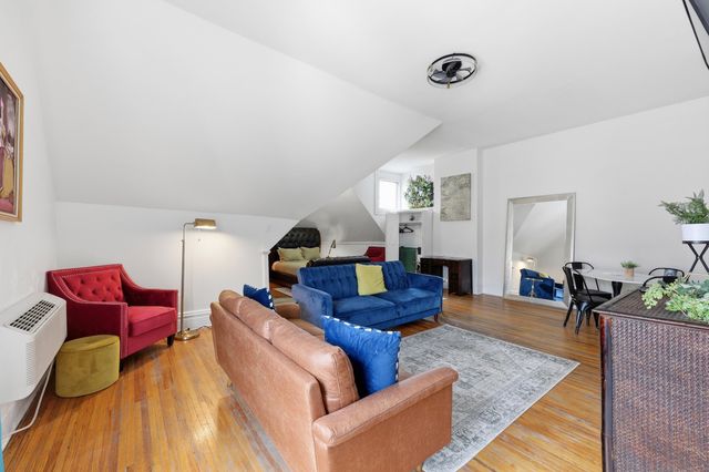 83 Wilson Avenue, Columbus, OH 43205