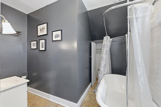 83 Wilson Avenue, Columbus, OH 43205