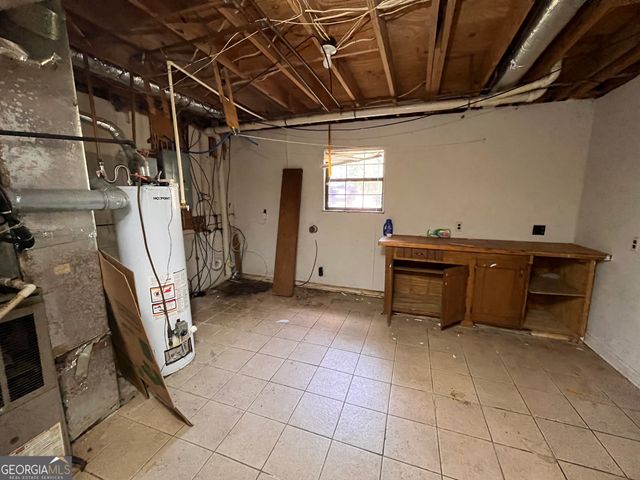 7336 Camelot Court, Riverdale, GA 30296