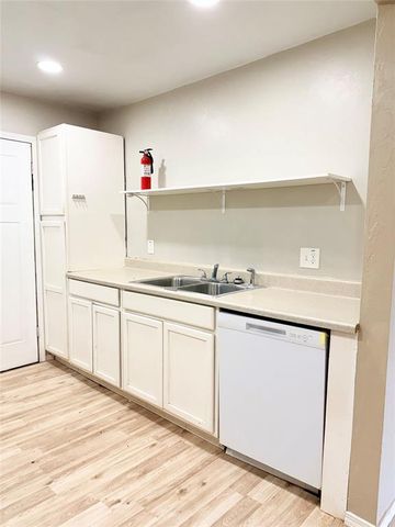 4131 Cunningham Drive, Oklahoma City, OK 73135