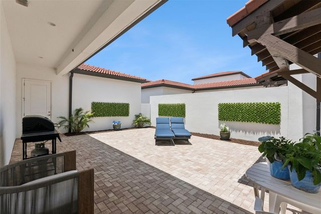 8932 BISMARCK PALM DRIVE, Winter Garden, FL 34787