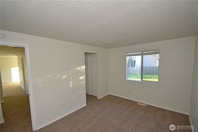 6802 88th Place NE, Marysville, WA 98270