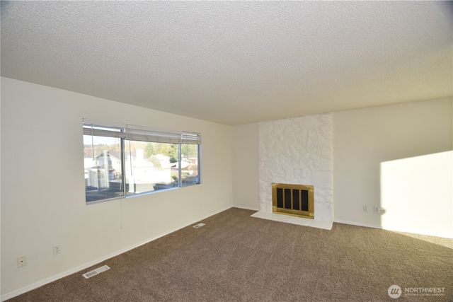 6802 88th Place NE, Marysville, WA 98270