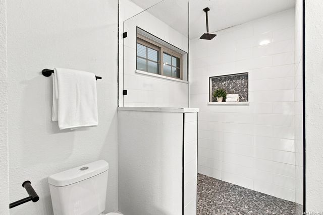 123 E Brandon, San Antonio, TX 78209