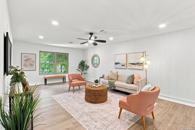 123 E Brandon, San Antonio, TX 78209