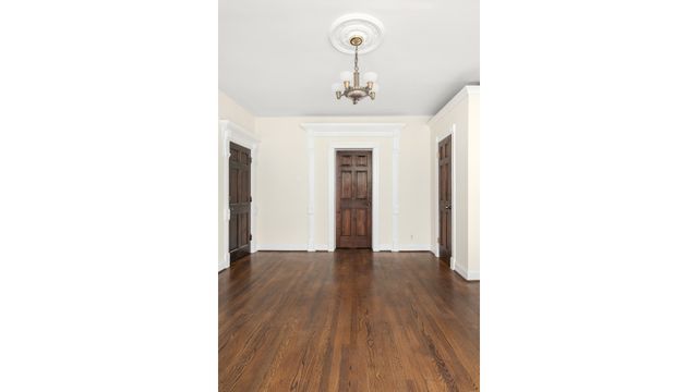 70 JEFFERSON Street, New York City, NY 11206