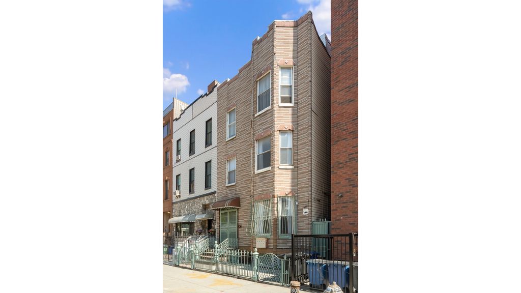 70 JEFFERSON Street, New York City, NY 11206