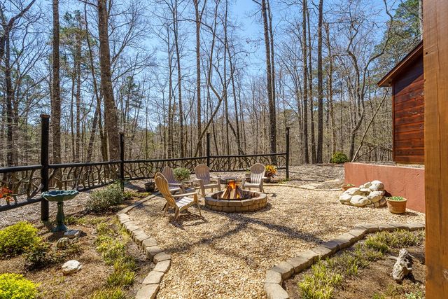 106 Lemmon Drive, Ellijay, GA 30540