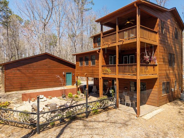 106 Lemmon Drive, Ellijay, GA 30540