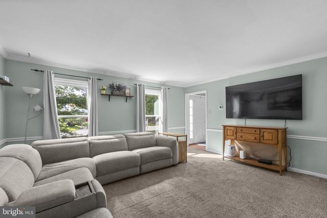511 MARSHALL DR, Westminster, MD 21157