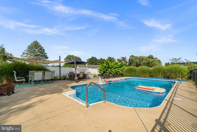 511 MARSHALL DR, Westminster, MD 21157
