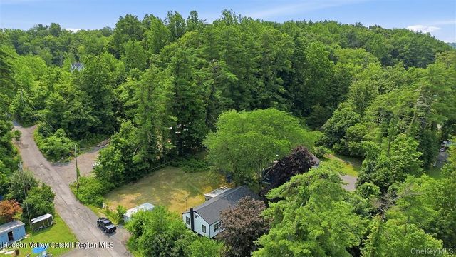 98 Dellay Avenue, Kingston, NY 12401