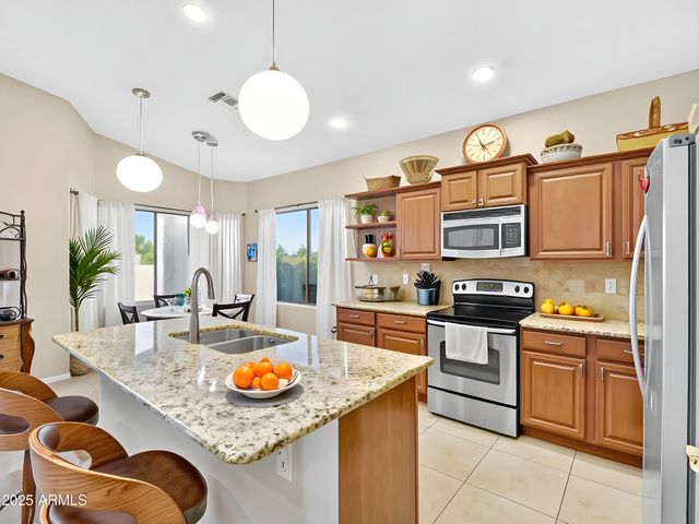 17132 E HILLCREST Drive, Fountain Hills, AZ 85268