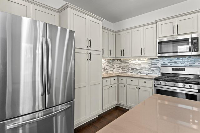 13800 Lyndhurst ST 211, Austin, TX 78717