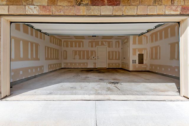 13800 Lyndhurst ST 211, Austin, TX 78717