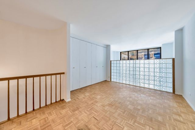 250 W 89th St Apt 11E, New York City, NY 10024