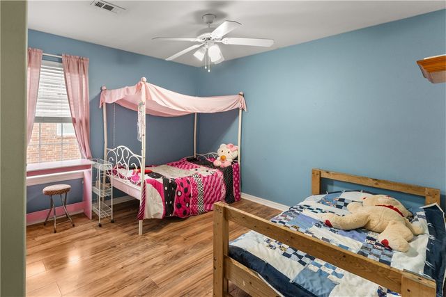 3280 Grainger Circle, Springdale, AR 72764