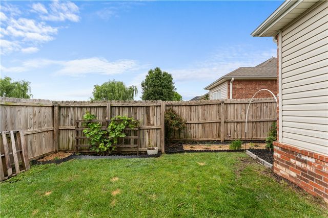 3280 Grainger Circle, Springdale, AR 72764