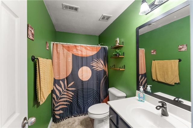 3280 Grainger Circle, Springdale, AR 72764