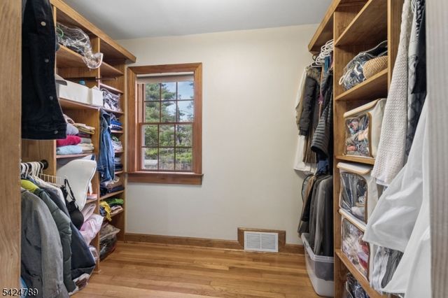 9 Laurel Ave, Franklin Twp., NJ 08528