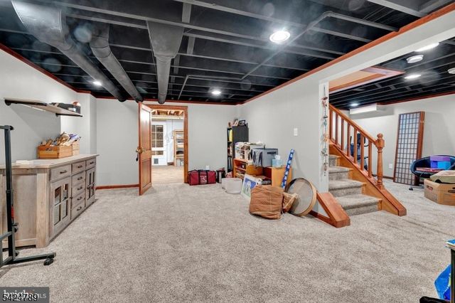 9 Laurel Ave, Franklin Twp., NJ 08528