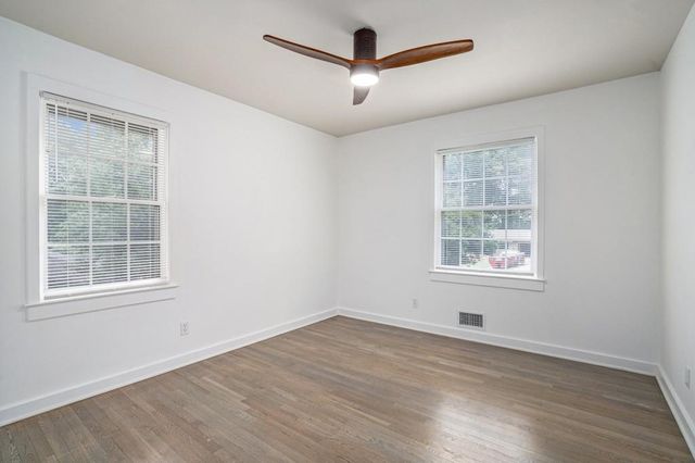 3390 Kenland SE Road, Smyrna, GA 30082