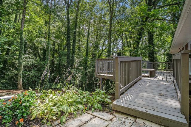 3390 Kenland SE Road, Smyrna, GA 30082