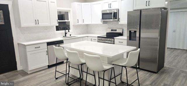 702 BEAUMONT RD, Fairless Hills, PA 19030