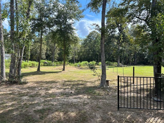 13881 Park Ave, Conroe, TX 77384