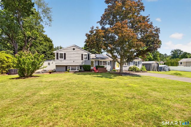 5 Beatrice Drive, North Haven, CT 06473