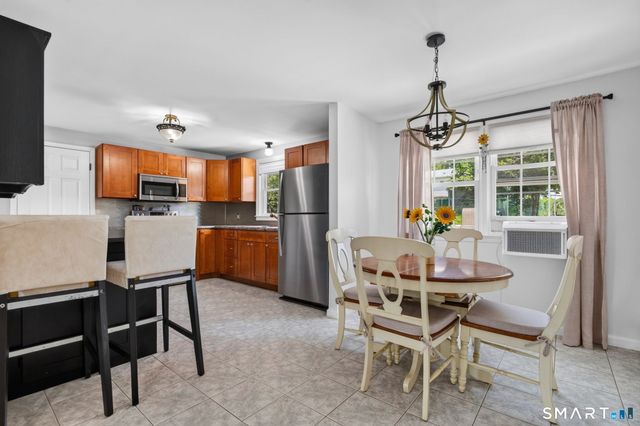 5 Beatrice Drive, North Haven, CT 06473