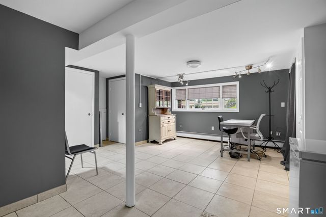 5 Beatrice Drive, North Haven, CT 06473