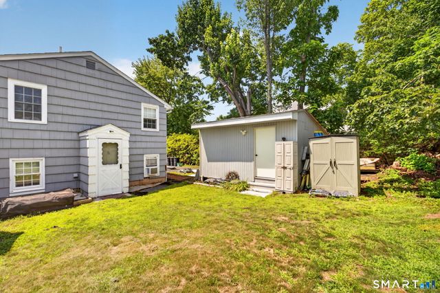 5 Beatrice Drive, North Haven, CT 06473